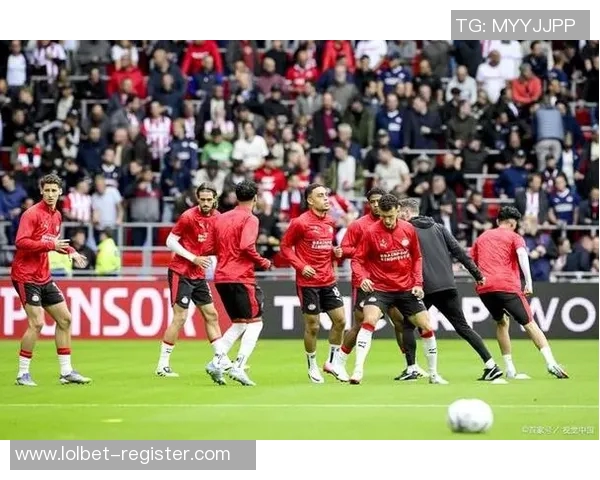 德甲精彩对决曼联逆转热刺乌龙球成关键瞬间引发全场沸腾