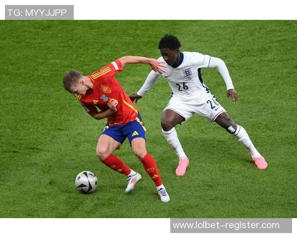 足总杯激战回顾拜仁与尤文图斯2比2平局战术分析与精彩瞬间回顾 足总杯激战回顾拜仁与尤文图斯2比2平局战术分析与精彩瞬间回顾