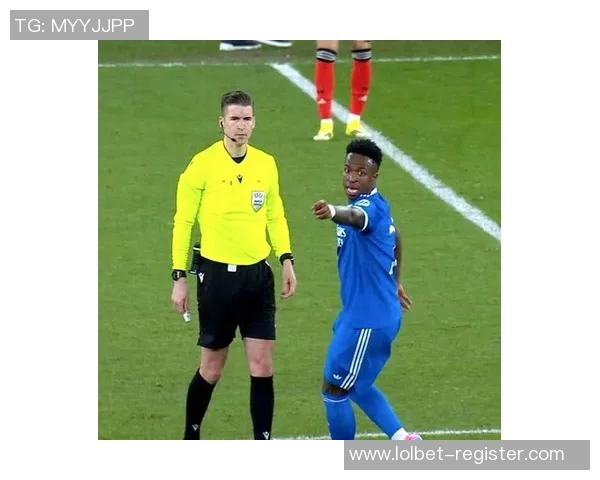 国王杯激战本菲卡与波尔图平局争议判罚引发全场沸腾