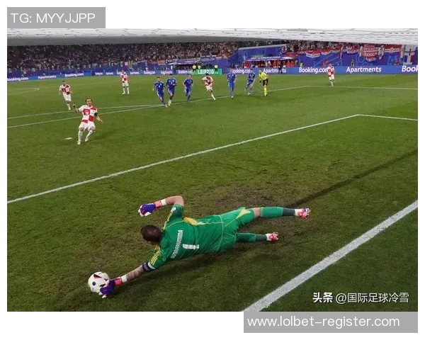 国米与巴萨友谊赛战平点球大战激烈引发全场热烈反响